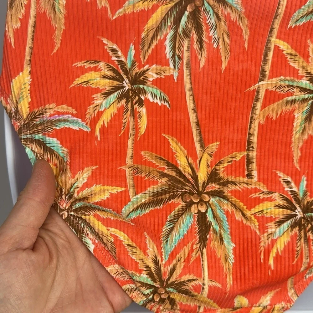 NEW Body Glove Bikini in Sunset Print Nuevo Contempo Bottoms Baby Love Top Small